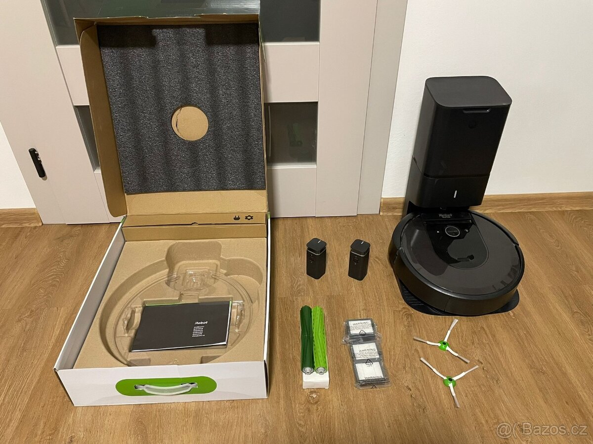 iRobot Roomba i7 7158 + cleanbase - 2