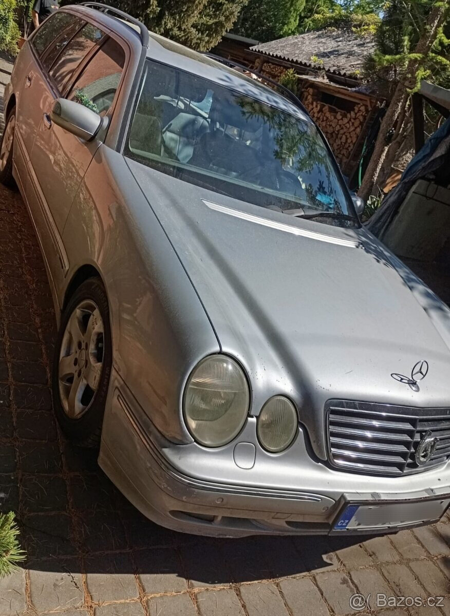 Mercedes-Benz E 320 CDI - 2