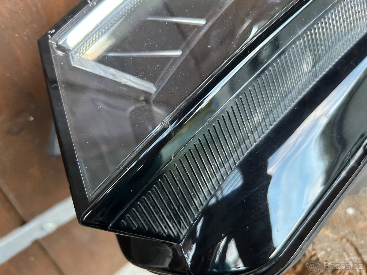 Pravé Světlo Octavia 4 full led - 2