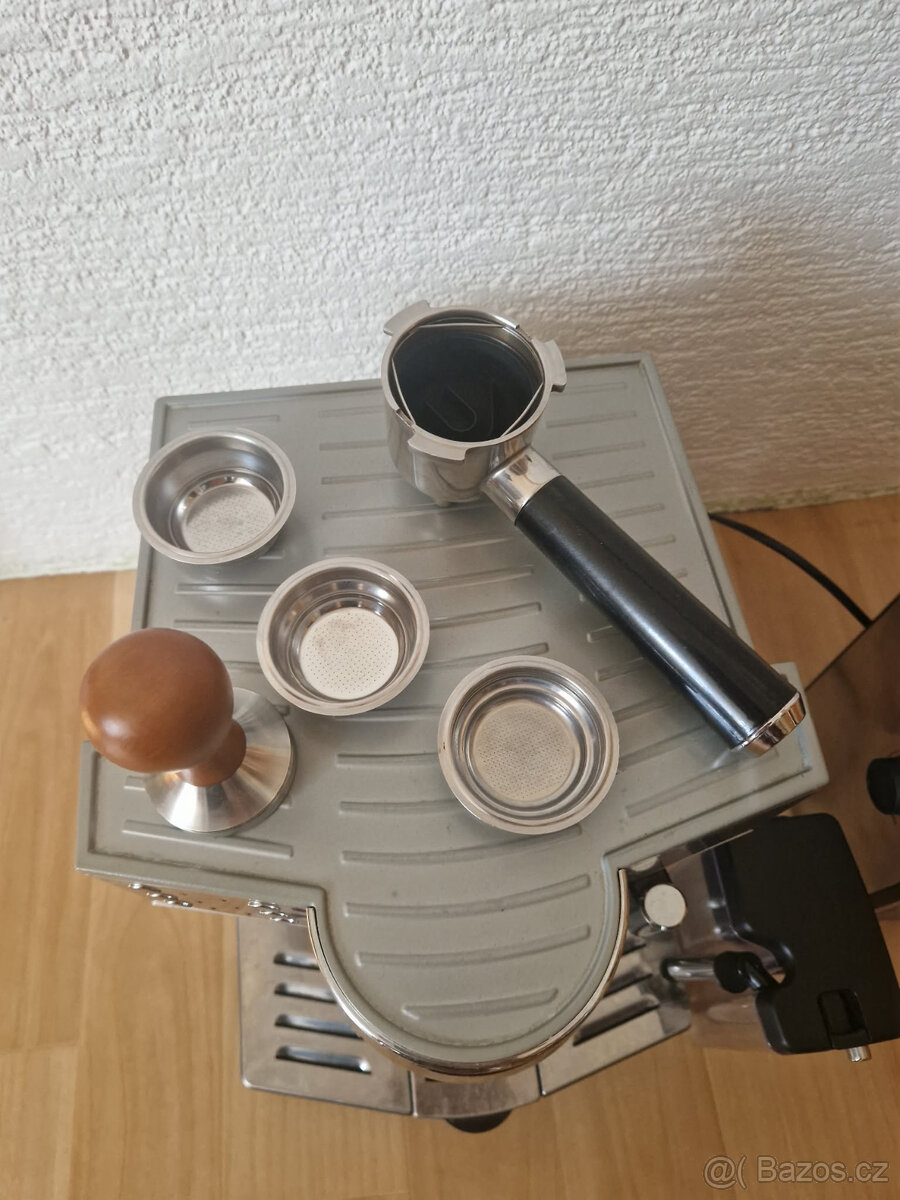 DeLonghi EC 850.M včetně mlýnku - 2