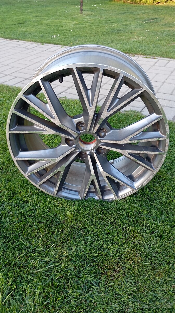 Alu disky 18, 5x112, et39 - 2