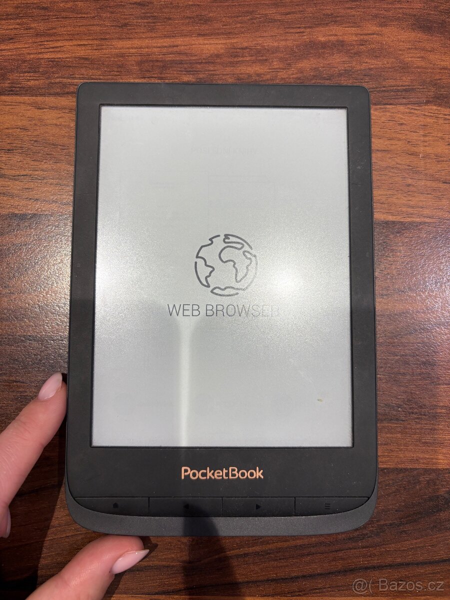 Čtečka knih PocketBook TouchLux 4 - 2