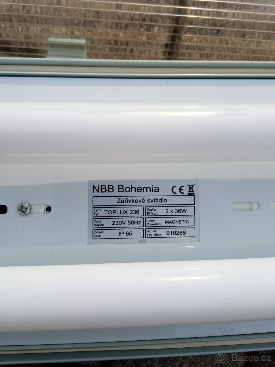 Zářivkové trubicové svetlo - 2