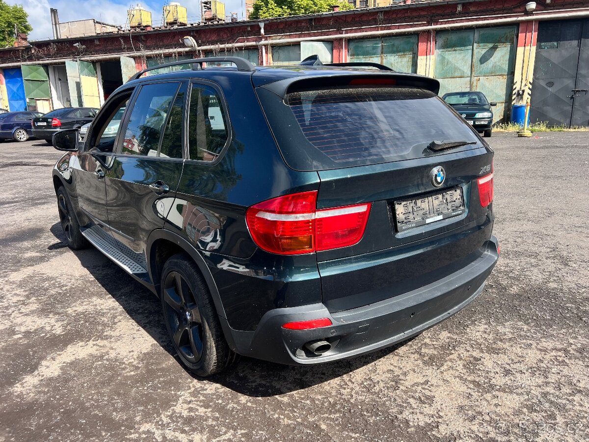 Bmw x5 e70 3.0d 173kw Tiefgrün na díly - 2