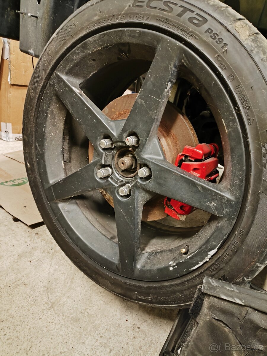 Originál ALU kola Corvette C6/ 3ks - 2