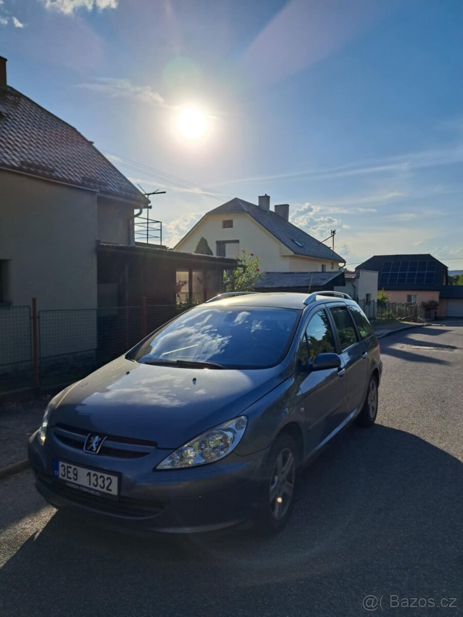 Osobní auto PEUGEOT 307 SW - 2