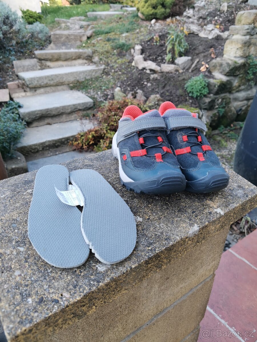 Turistické boty Quechua 27 (16,5cm) - 2