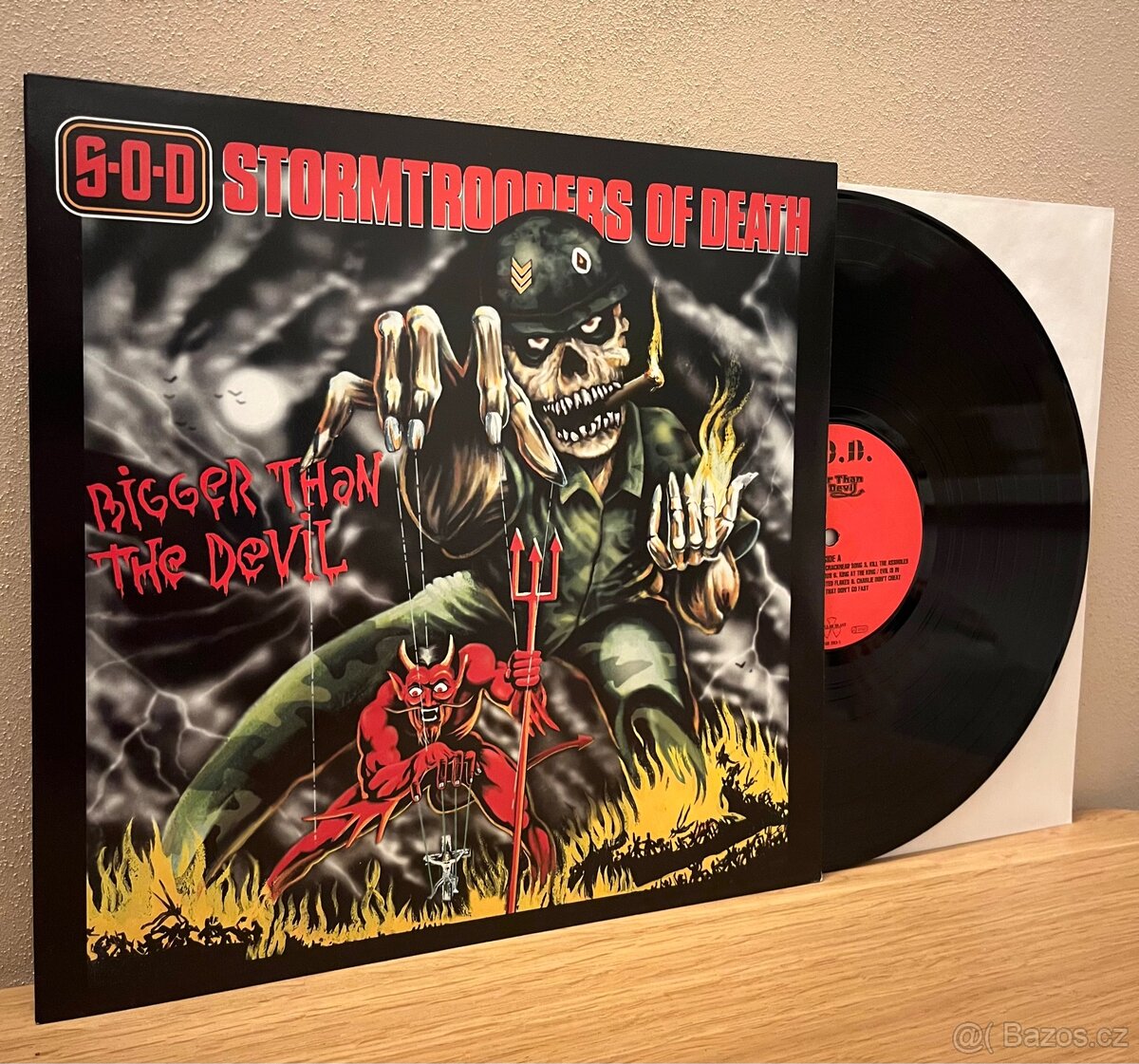 S.O.D. – Bigger Than The Devil - 2