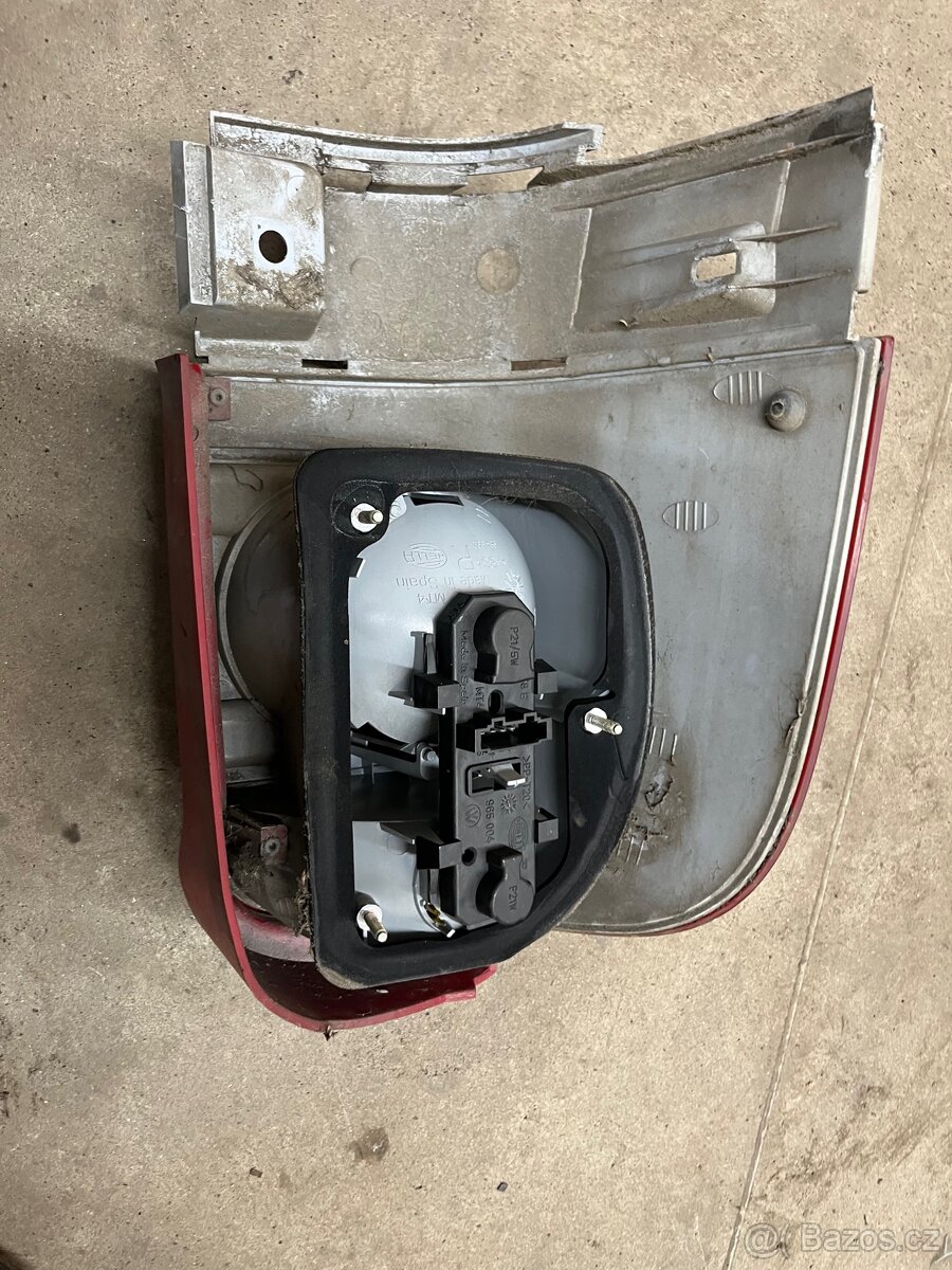 Zasni prvé svetlo vw SHARAN - 2