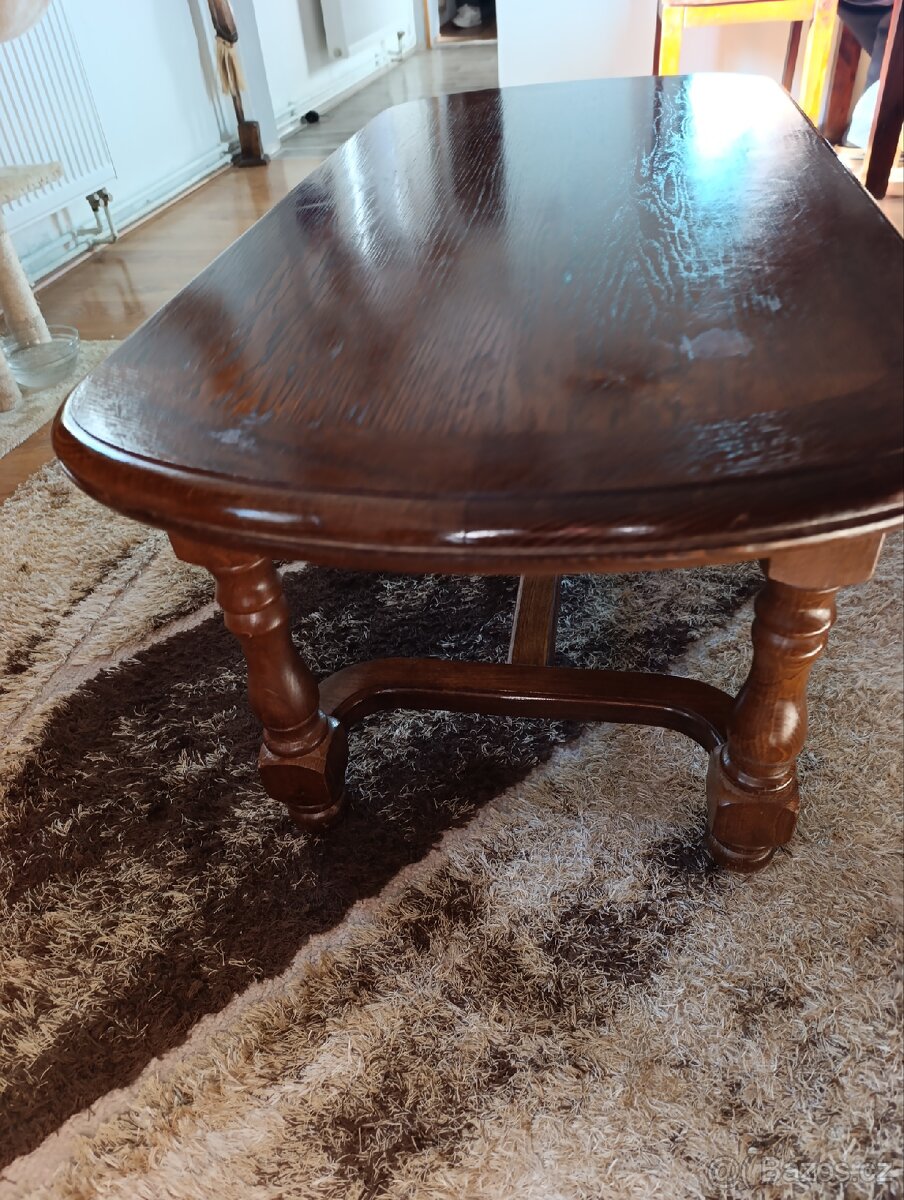 Konferenční stolek z masivu - 2