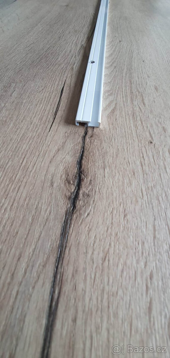 Stropní kolejnice na záclonu/závěs - 2