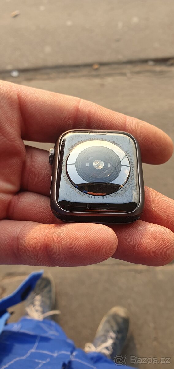 Apple Watch series 4 - 2