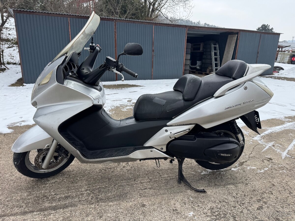 HONDA SILVER WING FJS 600 - 2