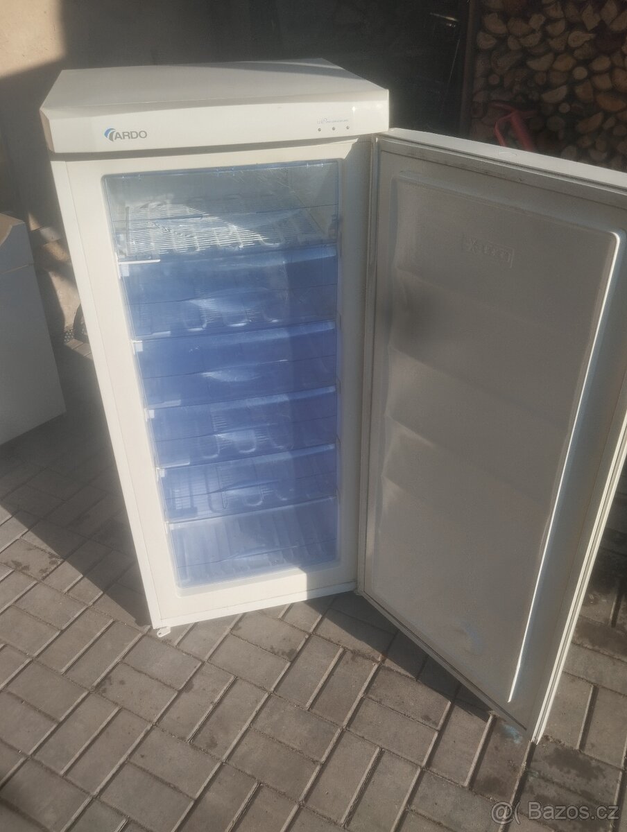 Suplikovy mrazák - 2