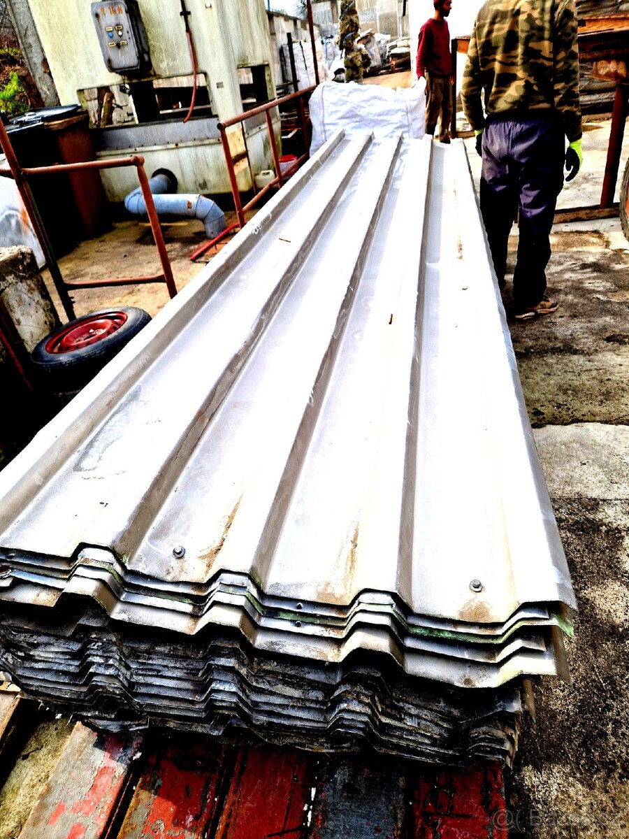 ocelové haly 2000 m² - 2