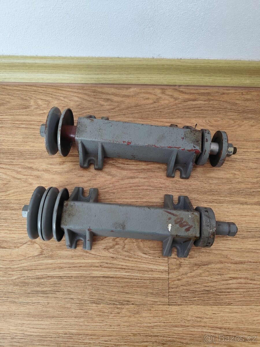 2ks hřídele - délka 31cm - 2