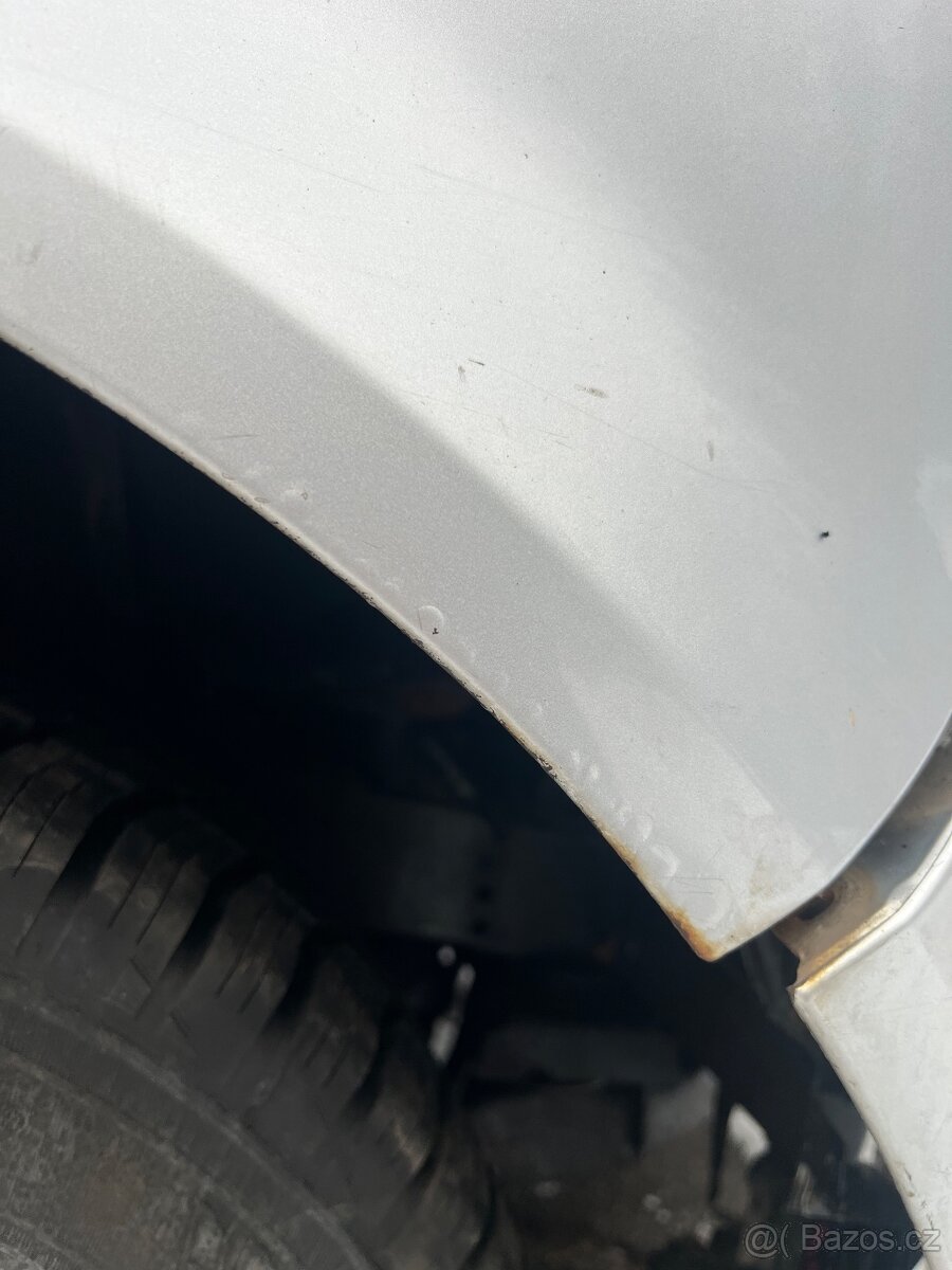 Náhradní díly Volkswagen Caravelle 2.5 tdi - 2