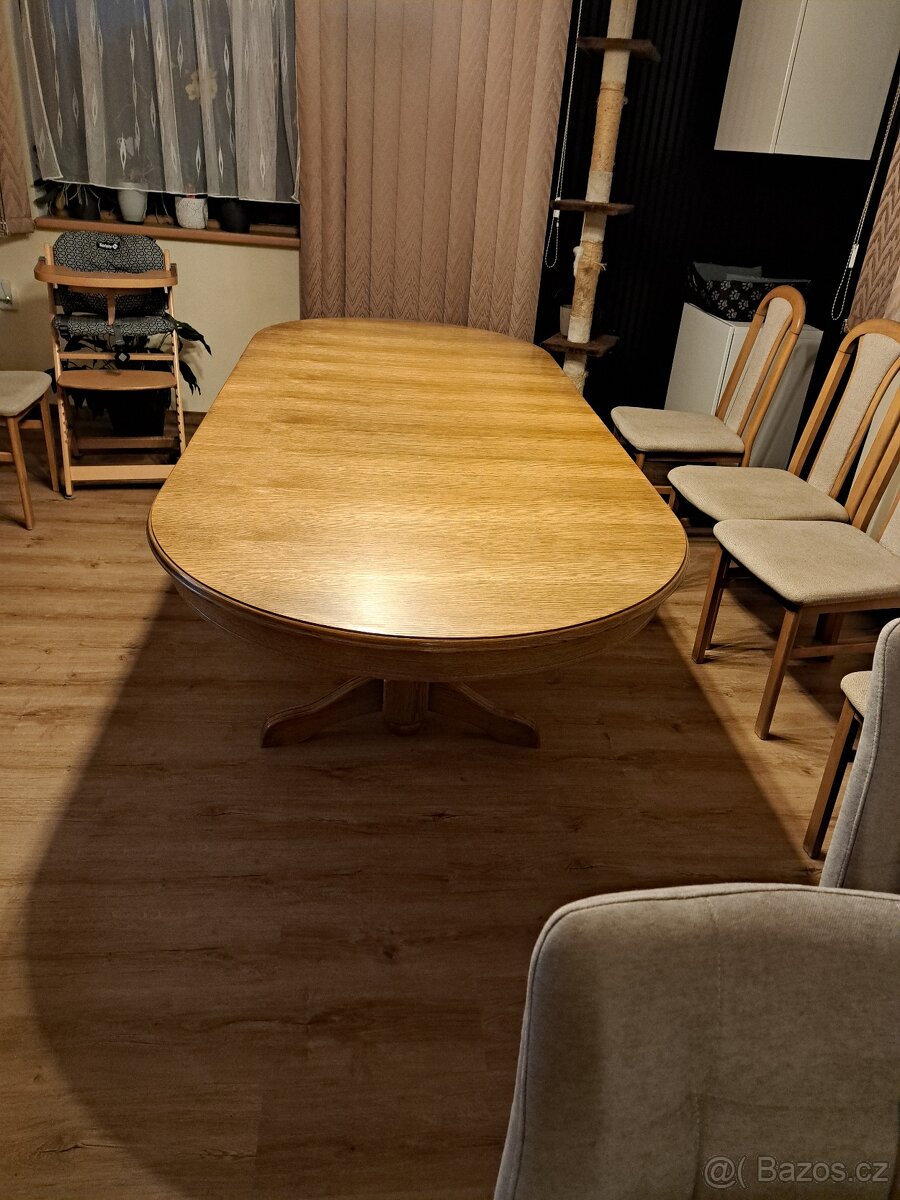 Rustikální jídelní stůl - 2