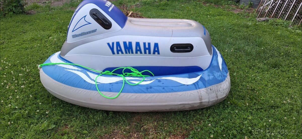 Nafukovací skútr Yamaha Wave runner - 2