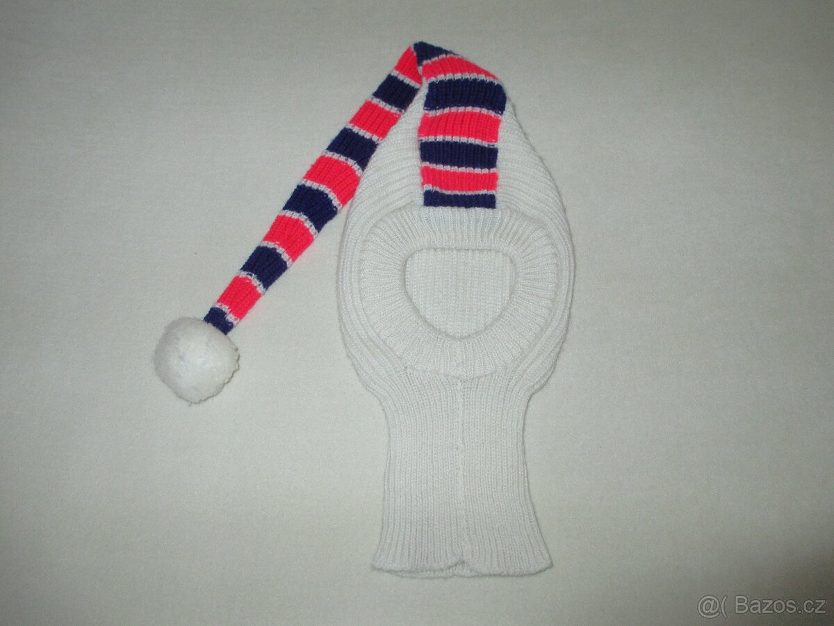 Pláštěnka, čepice, bačkory - 2