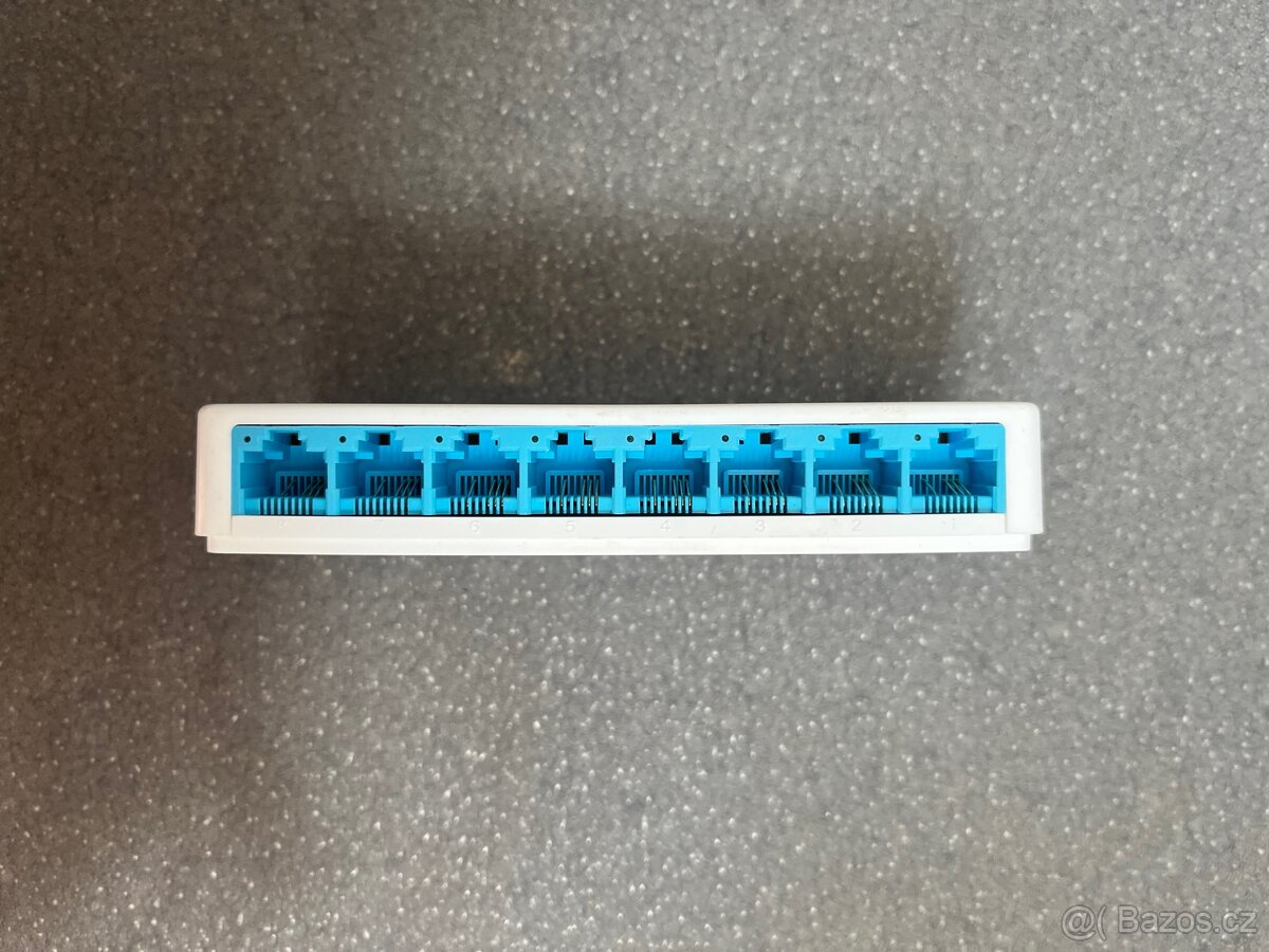Síťový switch Mercusys MS108 (8 portů) - 2