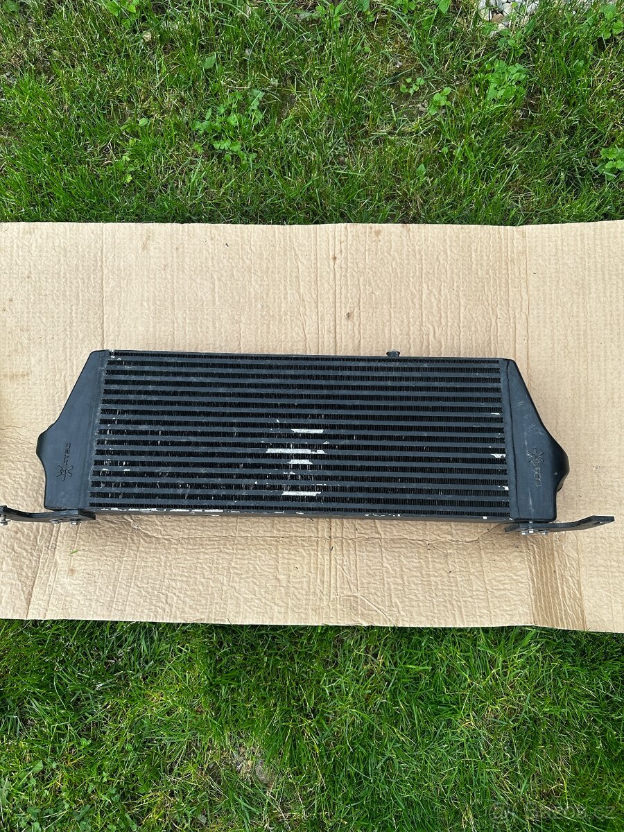 Ford focus ST225 intercooler - 2