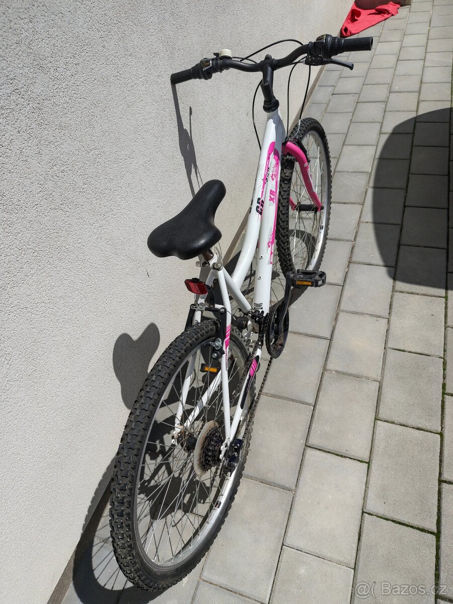 Dívčí dětské kolo 26" - 2