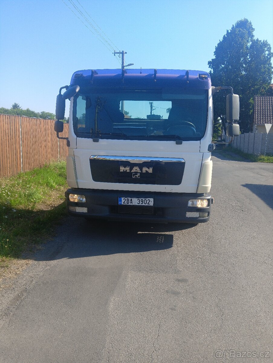 Hákový nosič kontejnerů Man TGL - 2