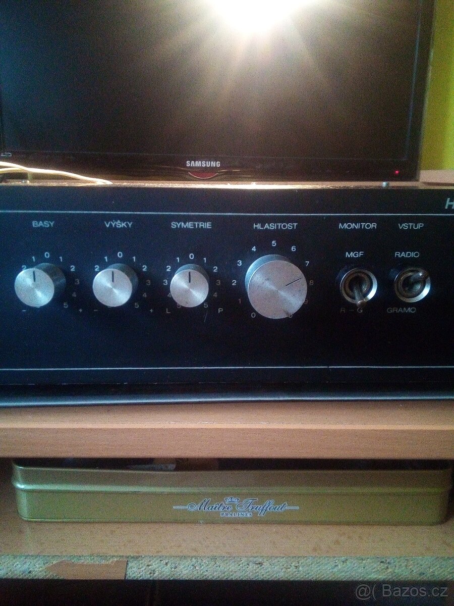 Zesilovač - 2
