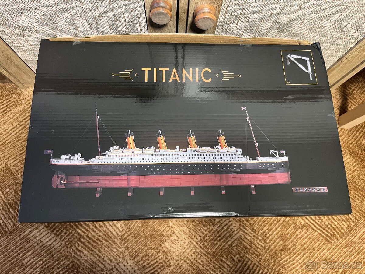 Titanic 9090 dílků - 2