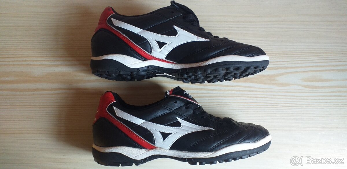 pánské kopačky Mizuno - 2
