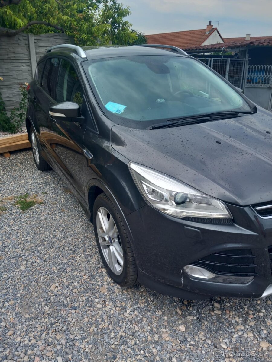 ford kuga titanium 4x4,132kw, tdci. - 2