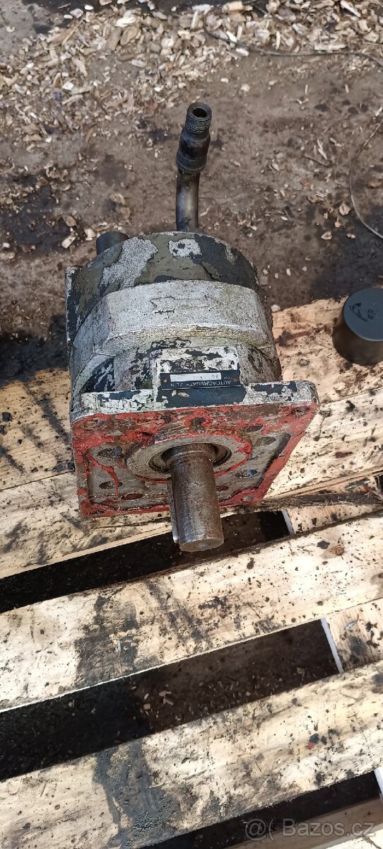 Hydraulické čerpadlo Tatra ZC100 - 2