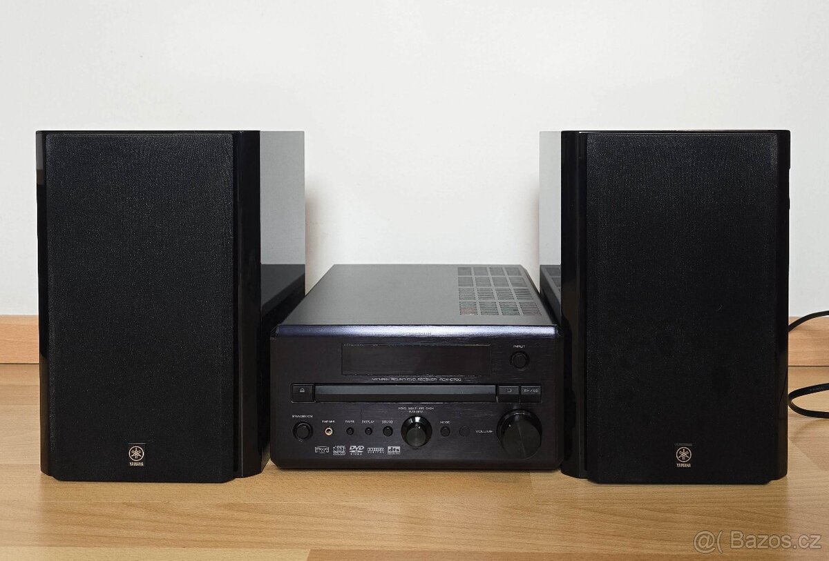 Yamaha MCR-E700 Pianocraft - 2