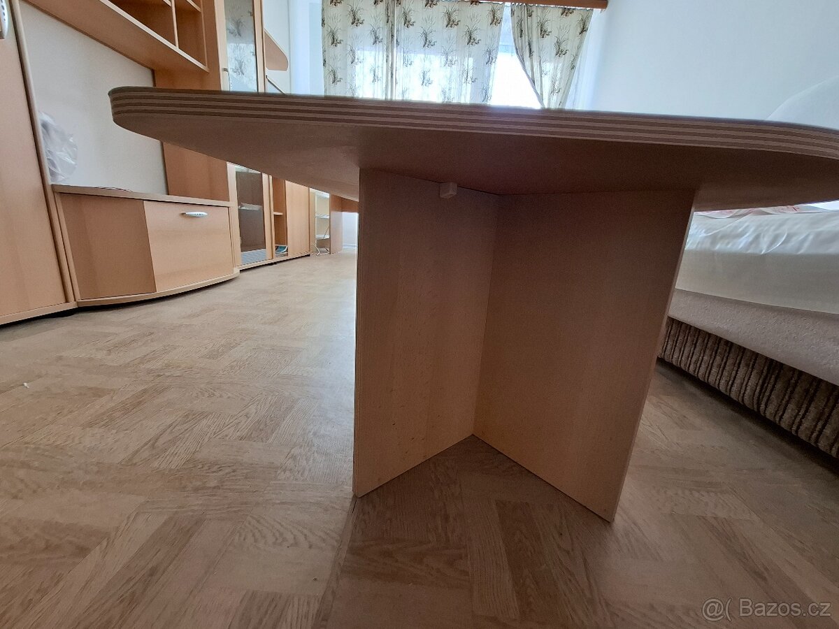 Konfereční stolek - 2