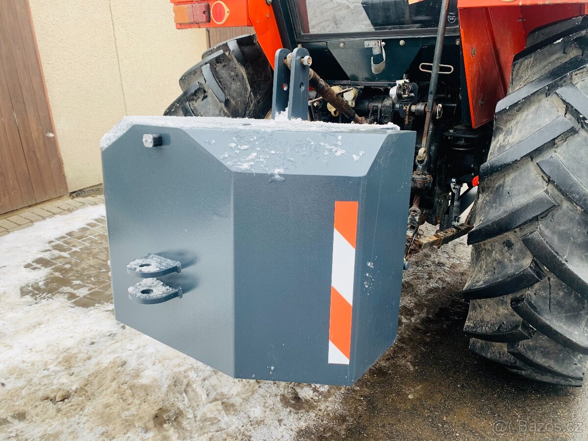 přední betonové závaží - 2