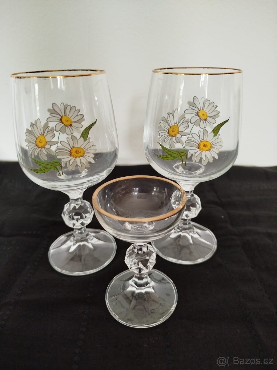 Prodám sadu ozdobných sklenic - 2