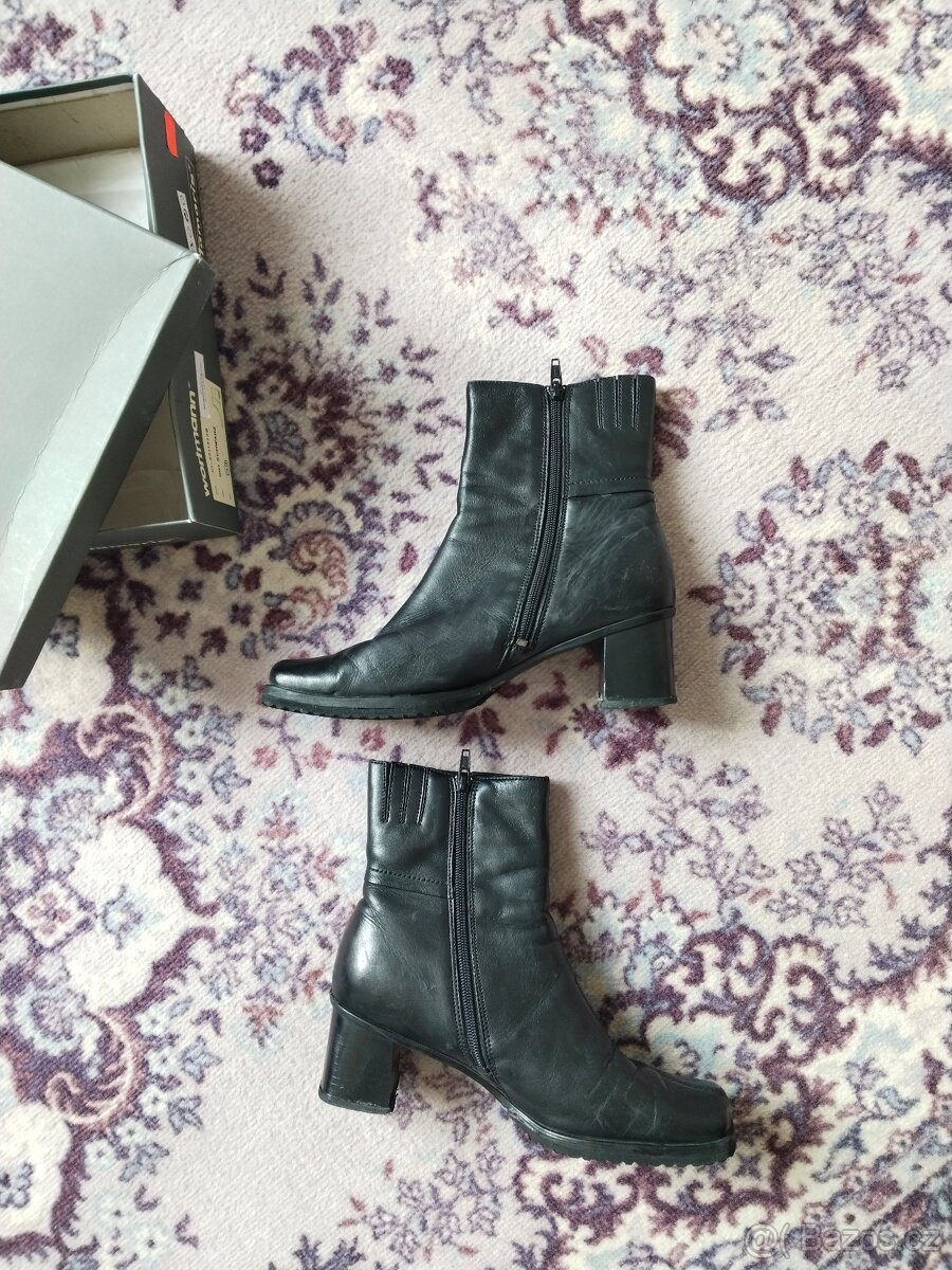 Dámské nízké kotníkové kozačky, vel. 39, Tamaris - 2