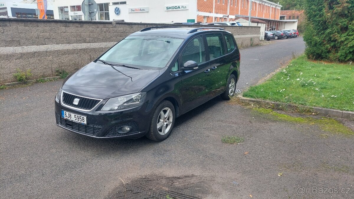 Prodám Seat Alhambra 2.0 Tdi r.v.2011, 7 míst - 2