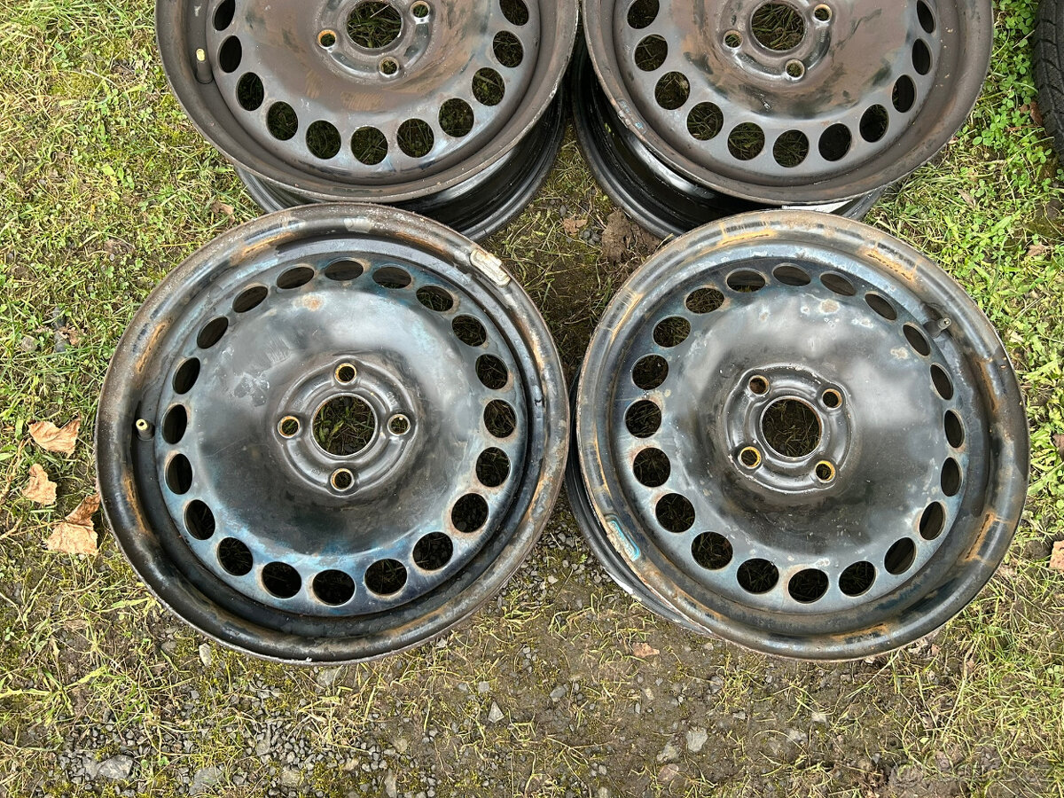 4 ks plechových disků Fiat 15" 4x100 6J et43 - 2