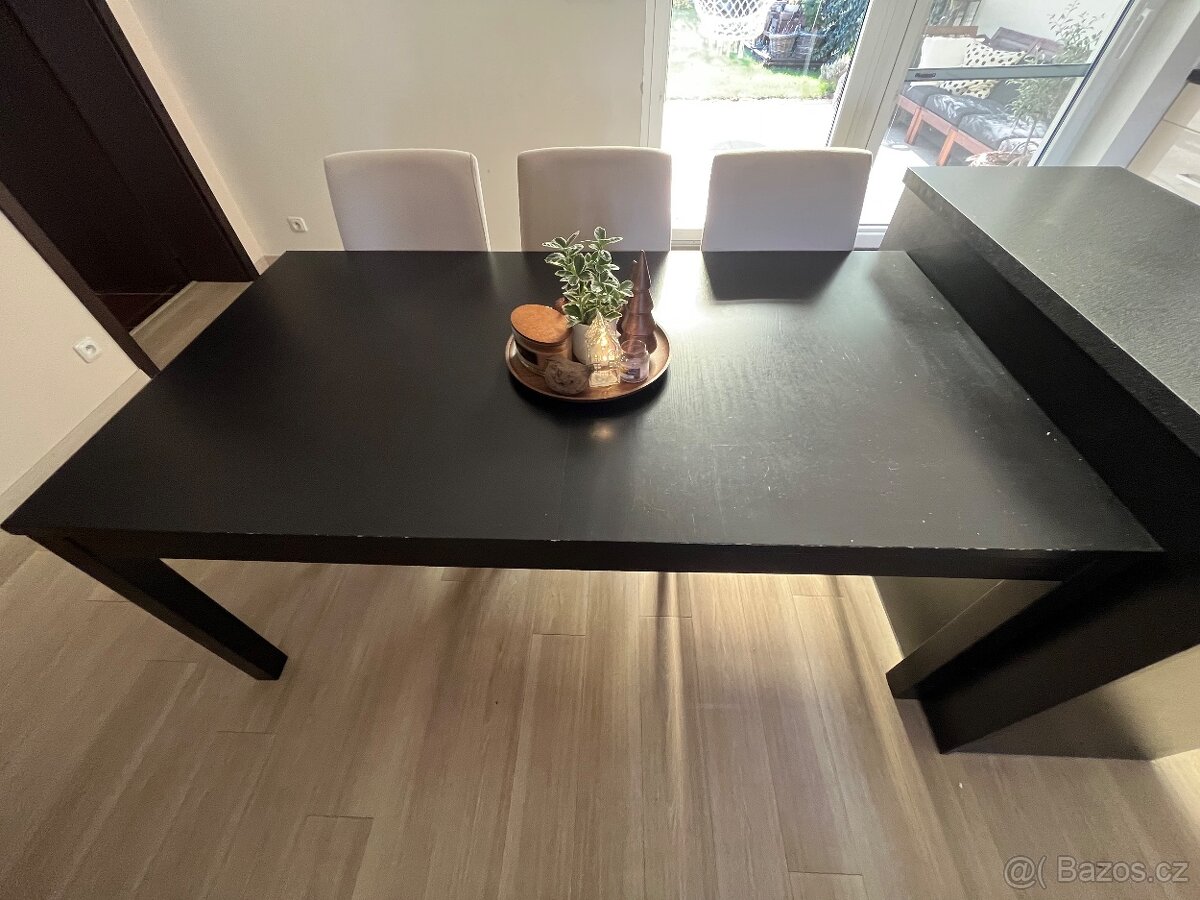 Jídelní stůl IKEA Bjursta - 2