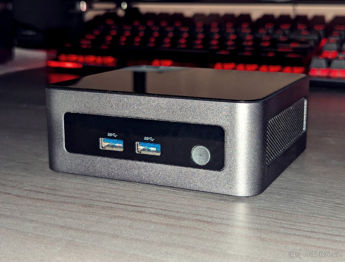 Prodám Mini PC - 16GB RAM, 256GB SSD, AMD Ryzen 5 - 2