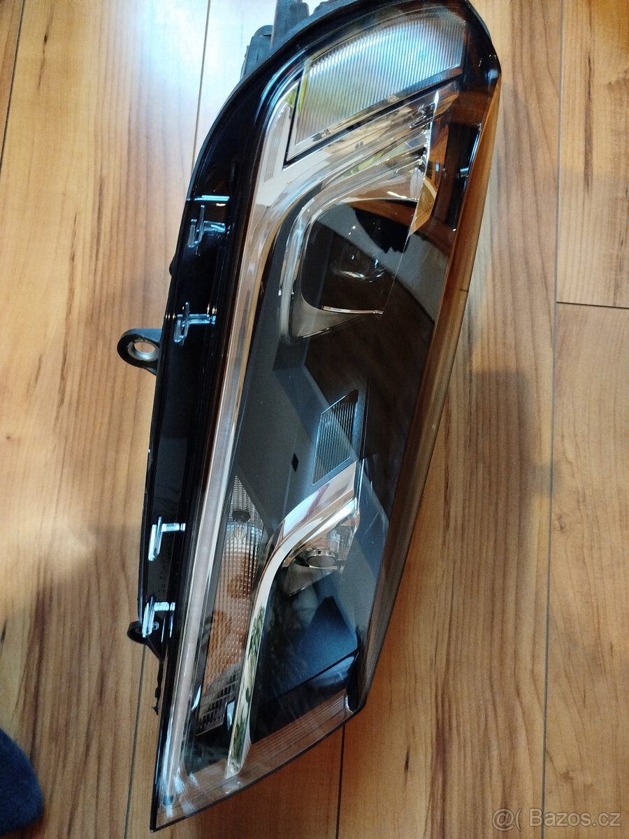 VW TOUAREG L+P bi-xenonové světlomety - 2