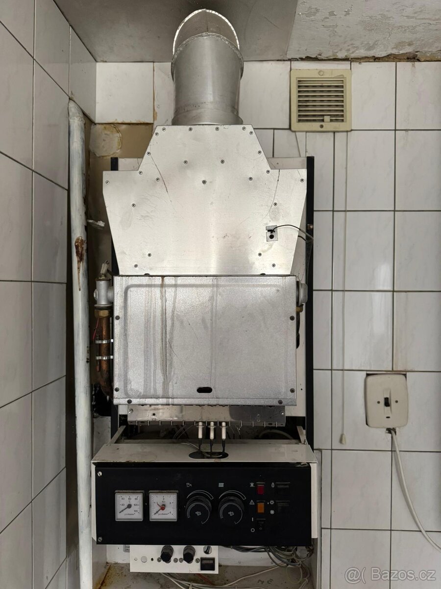 Plynový ohřívač vody / kotel PROTHERM 24 KOV - 2