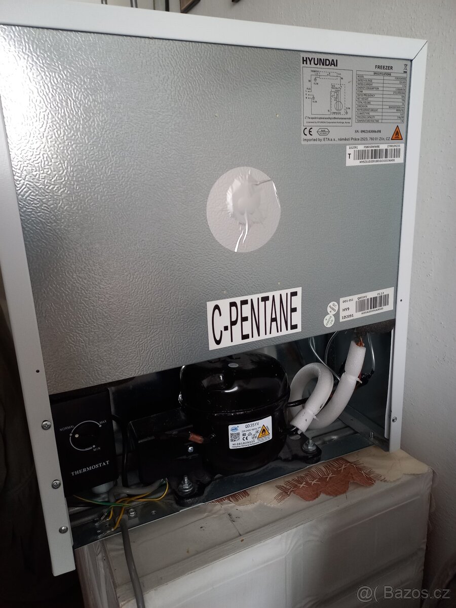 Malý mrazák Hyundai 4letý - 2