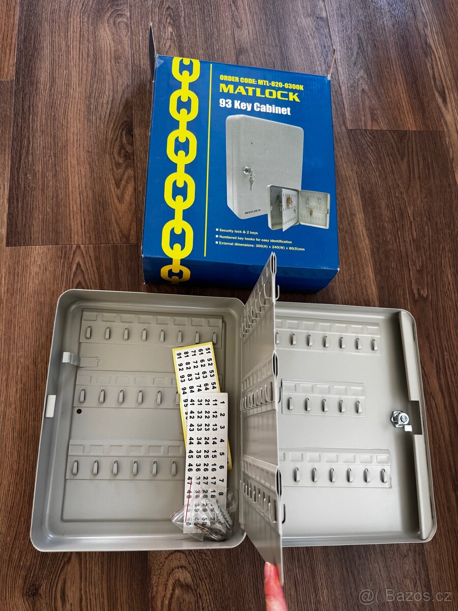 Skříňka na klíče - 2