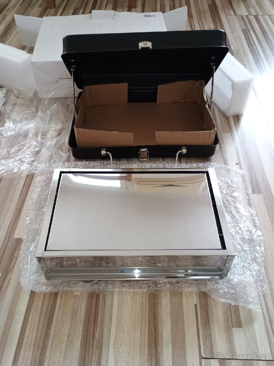 Přenosný kufříkový gril - 2