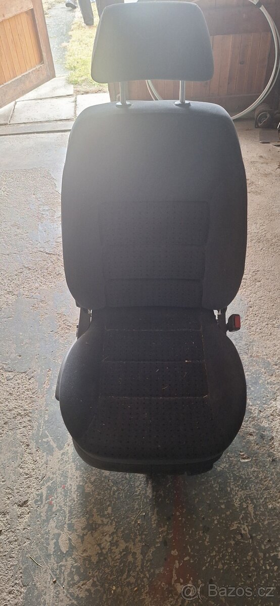 Sedačku na malotraktor - 2