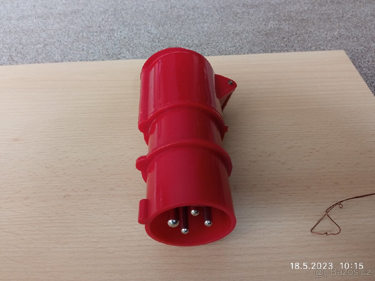 Redukce 16A/4P obraceč fází - 2