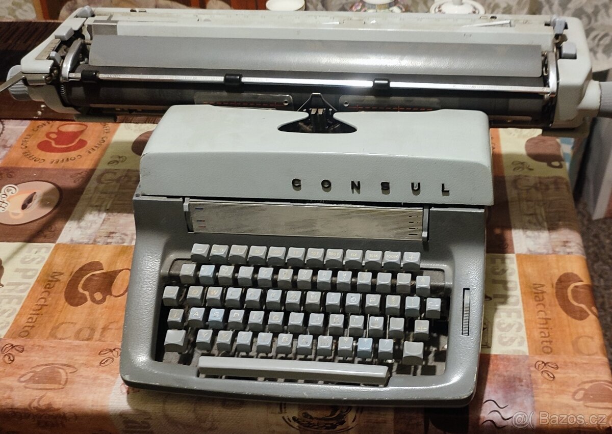 Psací stroj Consul - 2